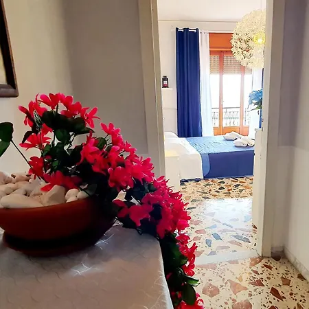 דירה Casa Al Castello מאיורי